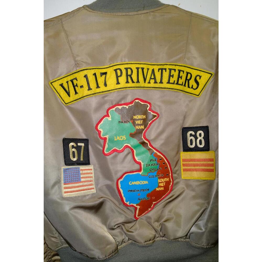 68' Avirex VF-117 Privateers MA-1 Flight Jacket - Picture 6 of 10